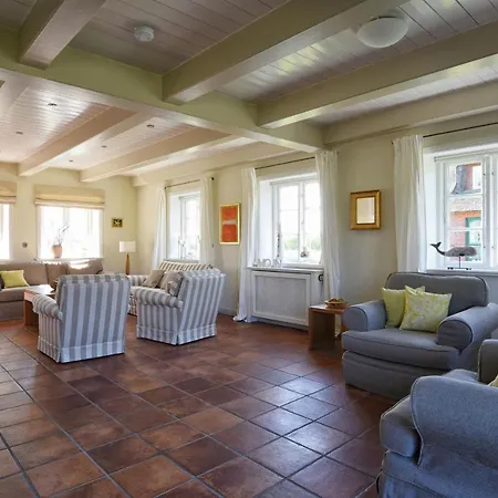 Дом отдыха Lunhues Lucia Dunsum