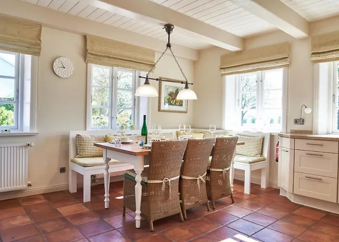 Lunhues Lucia Dunsum